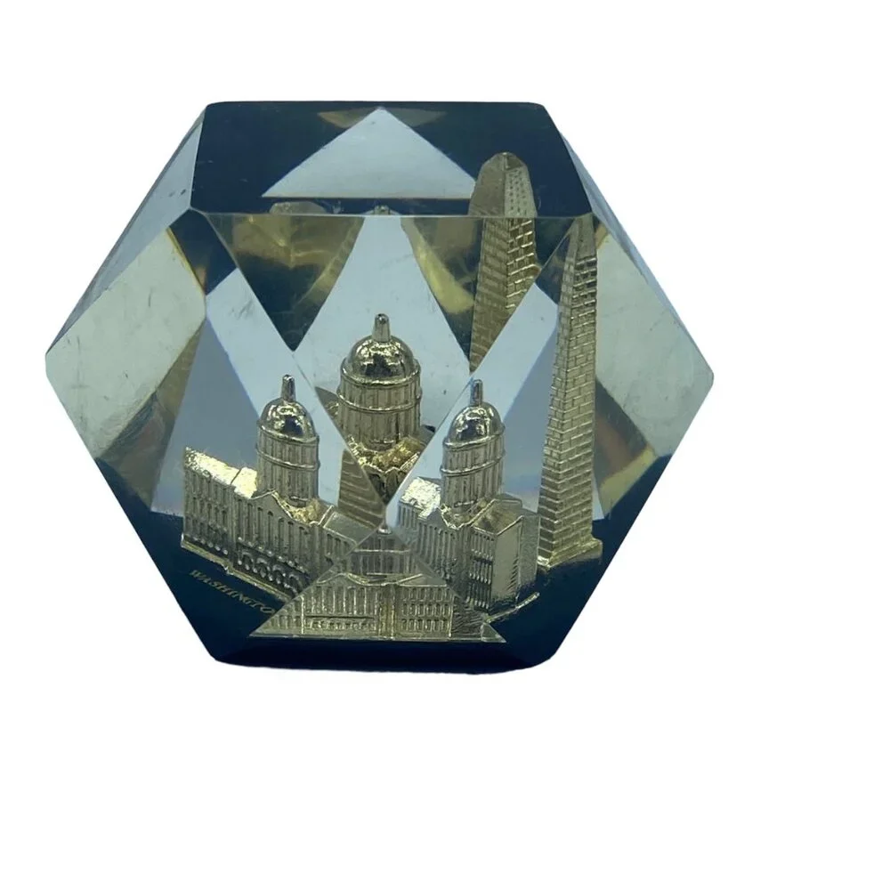 Vtg Washington‎ D.C. Souvenir Paperweight Gold Monuments 2” Lucite